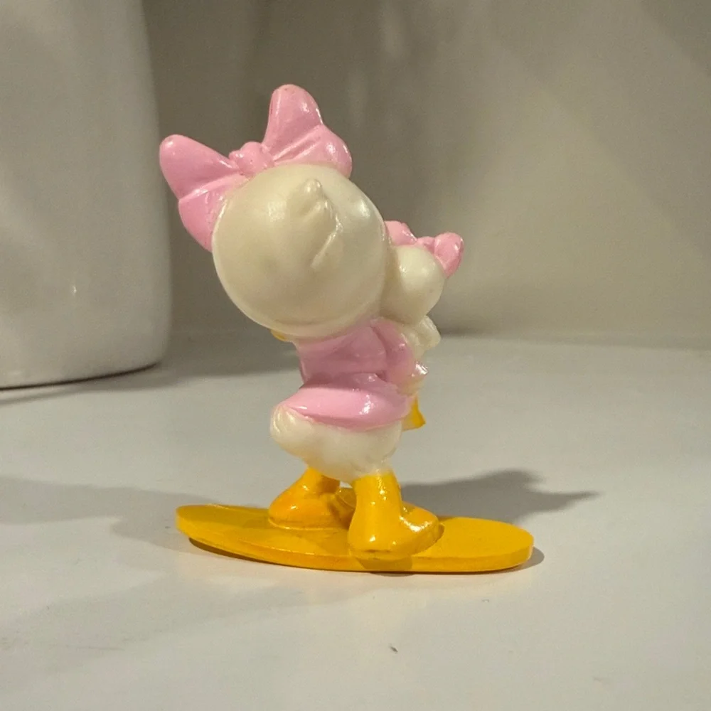 Vintage 1991 Disney DuckTales figure by Kellogg’s - Webby       kids toy toys